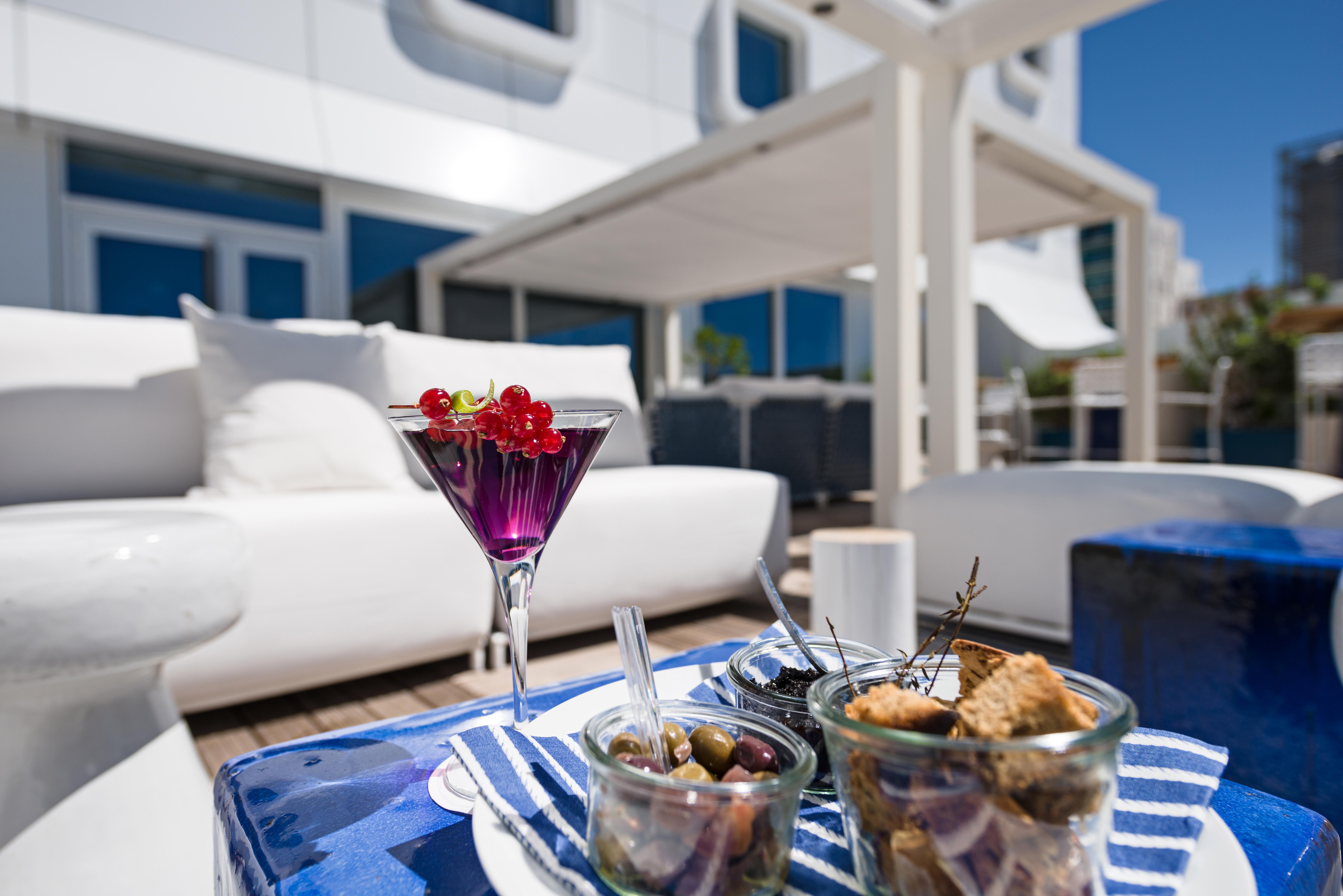 Golden Tulip Marseille Euromed Hotell Exteriör bild