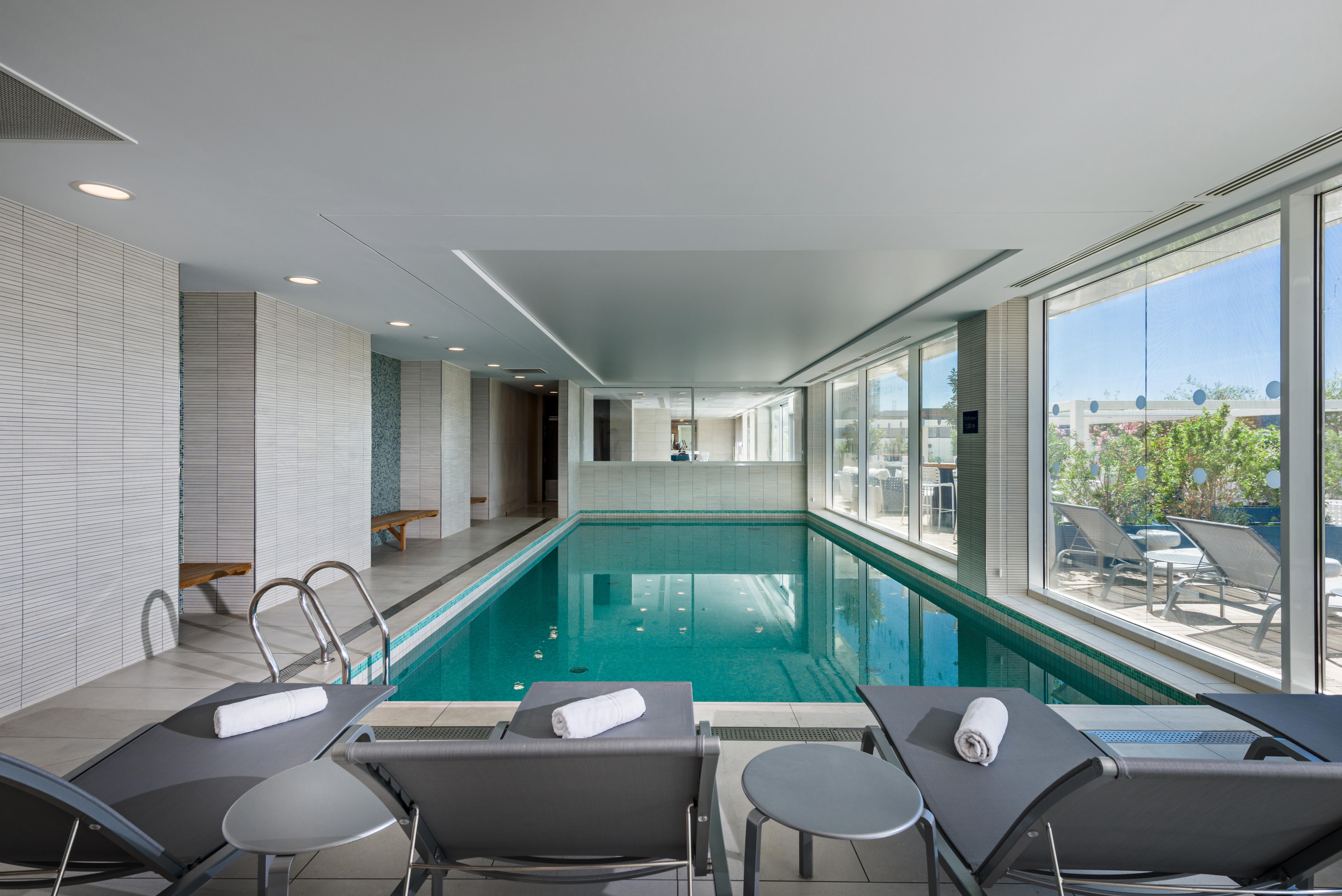 Golden Tulip Marseille Euromed Hotell Exteriör bild