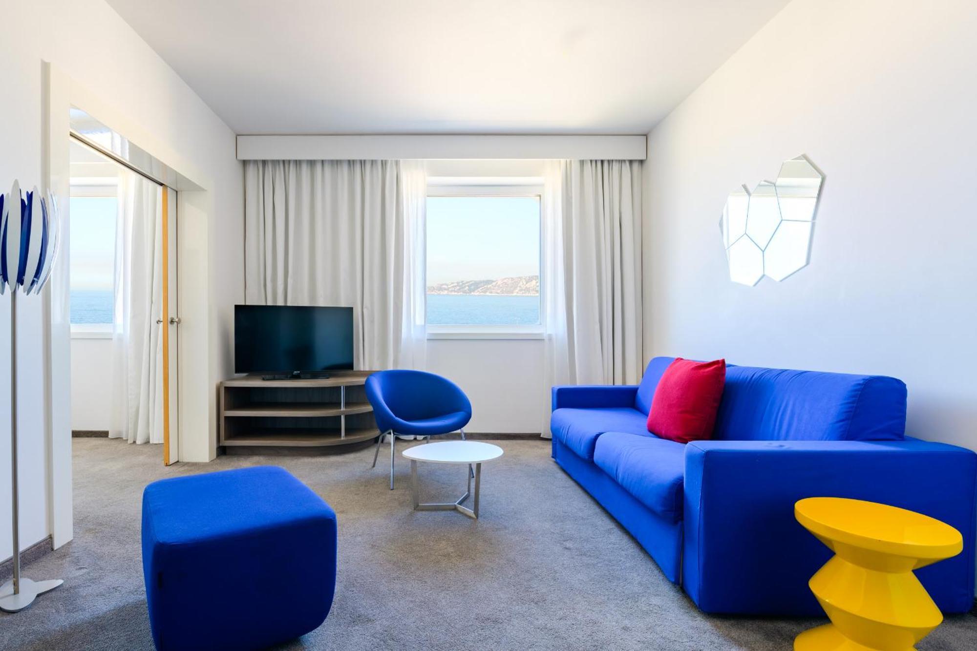 Golden Tulip Marseille Euromed Hotell Exteriör bild