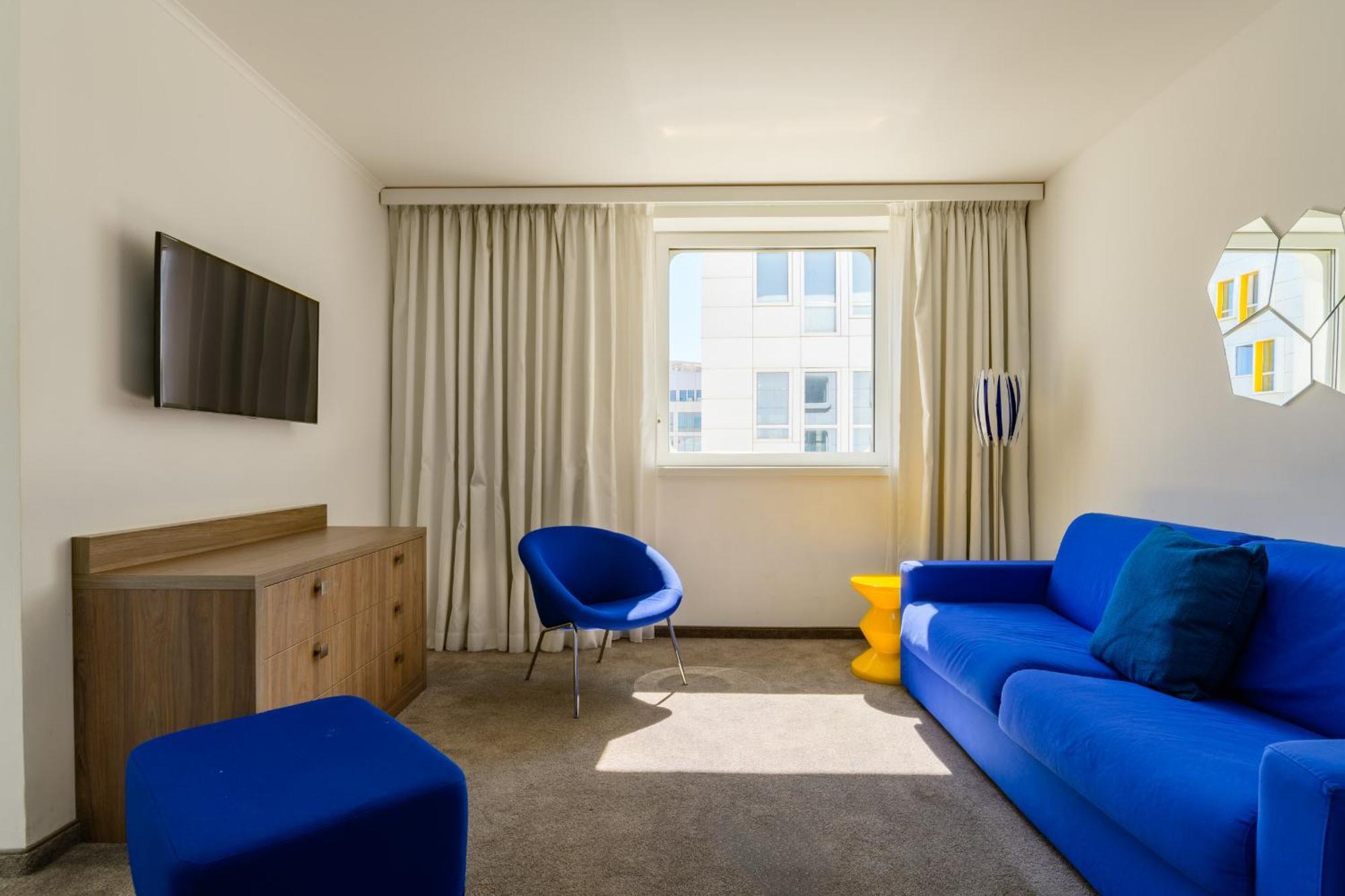 Golden Tulip Marseille Euromed Hotell Exteriör bild